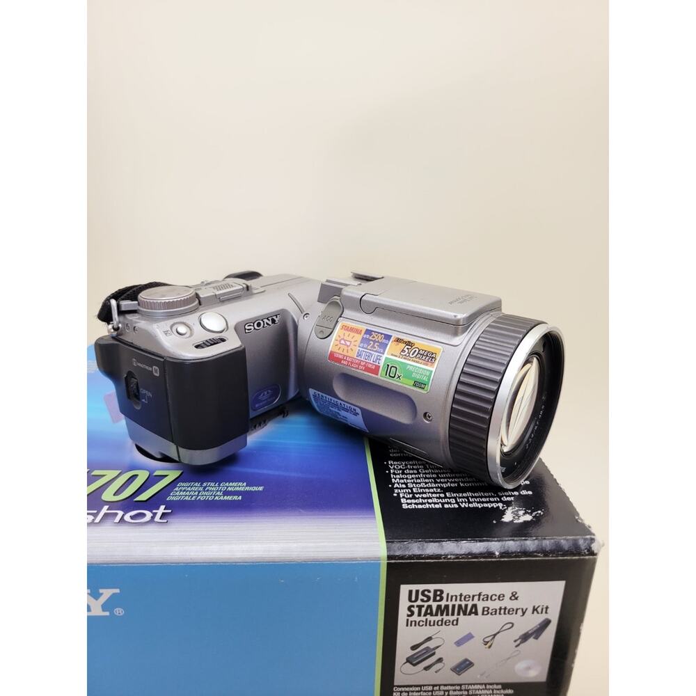 Sony Cyber-shot DSC-F707 Digital Camera 5.0MP Carl Zeiss NightShot Swivel Box - Picture 16 of 16